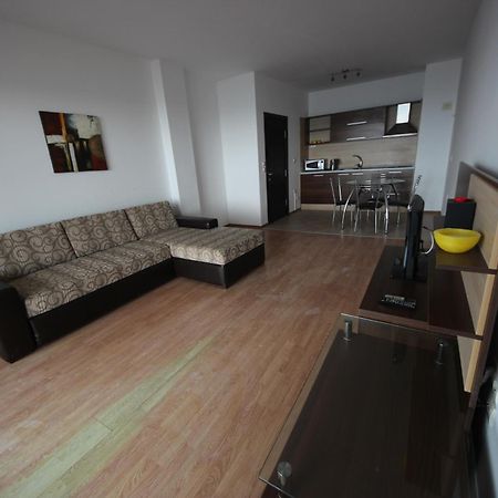 Menada Rocamar Apartments Carevo Szoba fotó