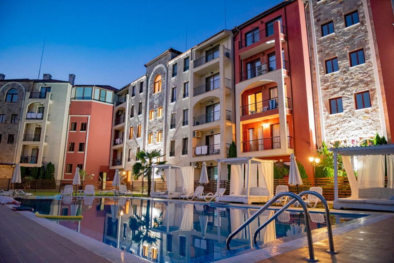 Menada Rocamar Apartments Carevo Kültér fotó