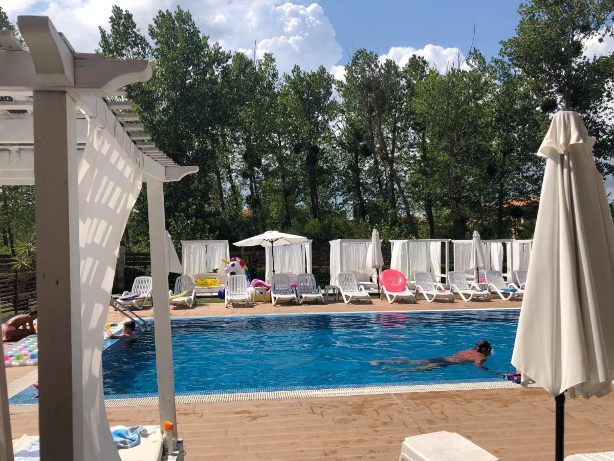 Menada Rocamar Apartments Carevo Kültér fotó