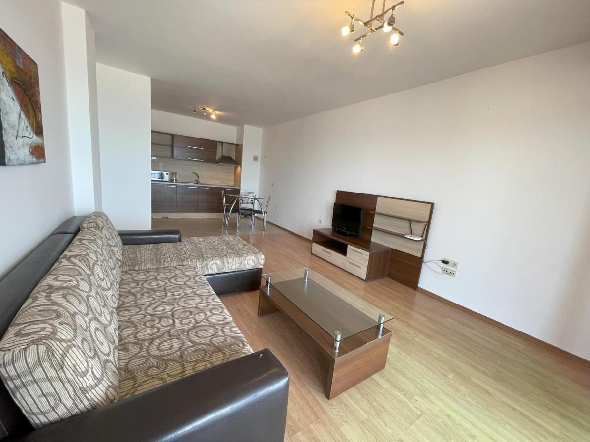 Menada Rocamar Apartments Carevo Kültér fotó