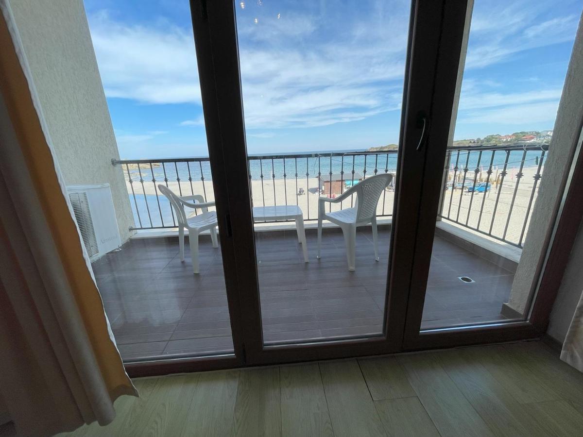 Menada Rocamar Apartments Carevo Kültér fotó