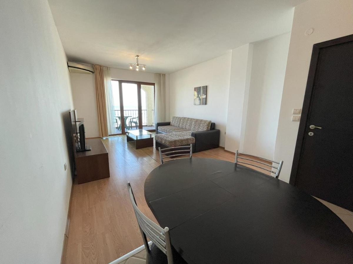 Menada Rocamar Apartments Carevo Kültér fotó