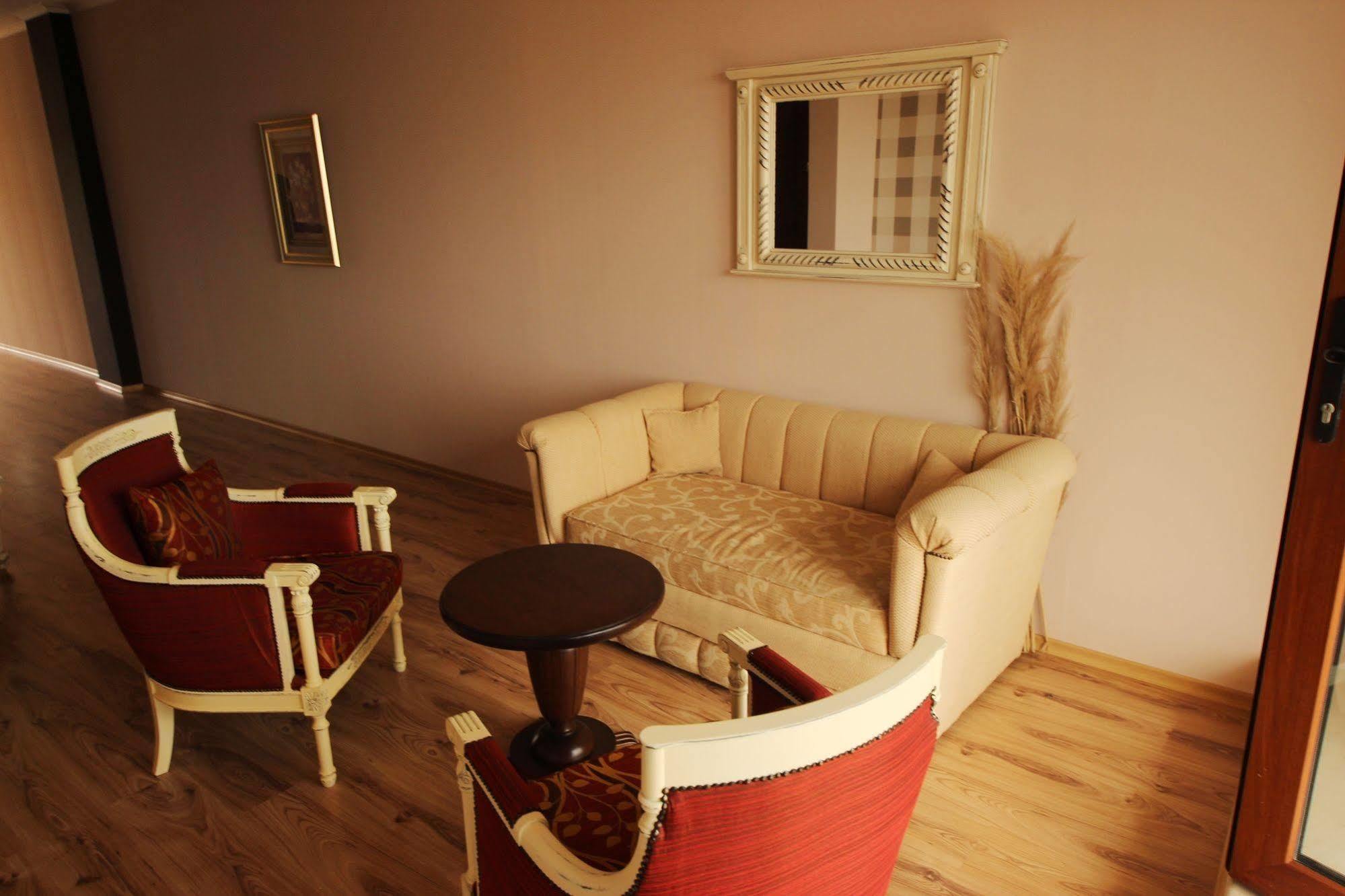 Menada Rocamar Apartments Carevo Kültér fotó